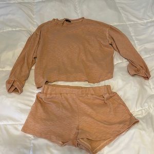 Matching lounge wear set